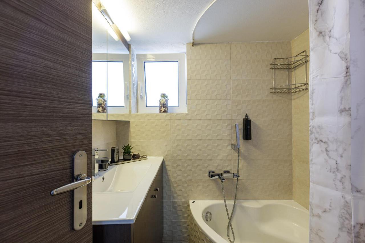 Andry'S Sea View Villa Resmo Dış mekan fotoğraf