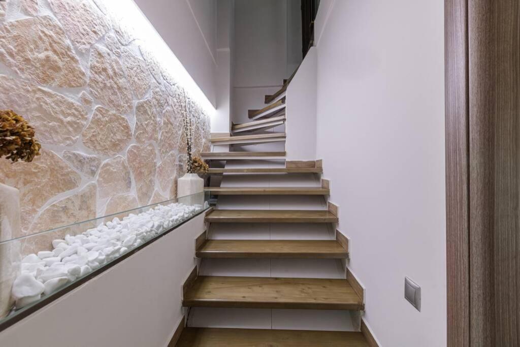 Andry'S Sea View Villa Resmo Dış mekan fotoğraf